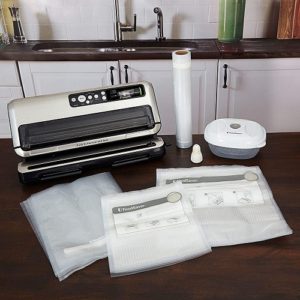 Foodsaver FM5200 vs FM5480 vs V4440 Vacuum Sealers Comparison Chart